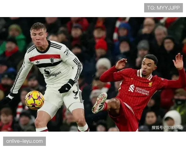 曼联绝杀利物浦上演经典逆转,状态回暖成焦点 曼联绝杀利物浦上演经典逆转,状态回暖成焦点