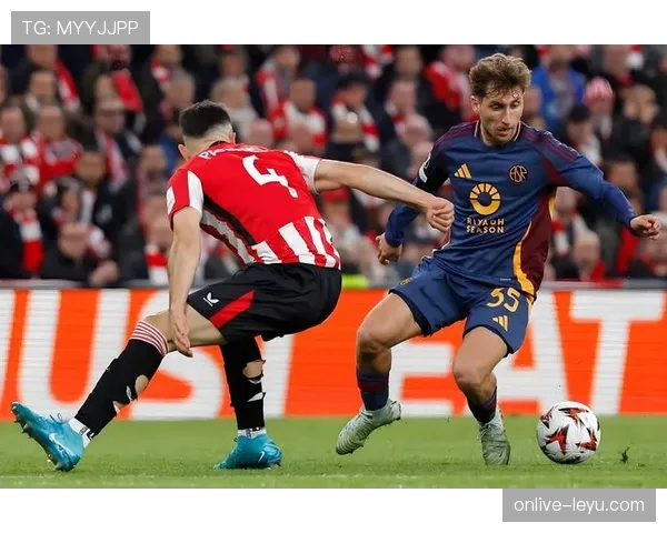 卢克·巴基奥助攻建功,助西甲球队开启争冠新篇章 卢克·巴基奥助攻建功,助西甲球队开启争冠新篇章