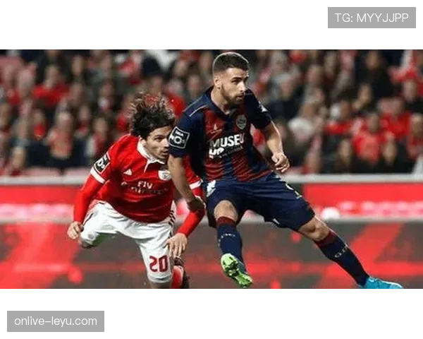 里斯本竞技赛季回顾:新星闪耀与战术革新引领球队崛起 里斯本竞技赛季回顾:新星闪耀与战术革新引领球队崛起