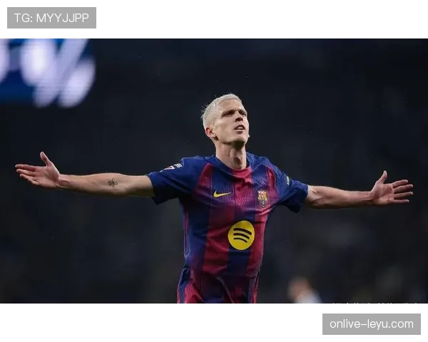 西班牙女足巴萨延续强势表现,再取胜利稳居联赛积分榜首位 西班牙女足巴萨延续强势表现,再取胜利稳居联赛积分榜首位